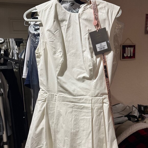 House of CB Claretta White Pleated Cotton Mini Dress - Picture 7 of 8